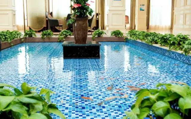 Vienna International Hotel – Pool – Jining
