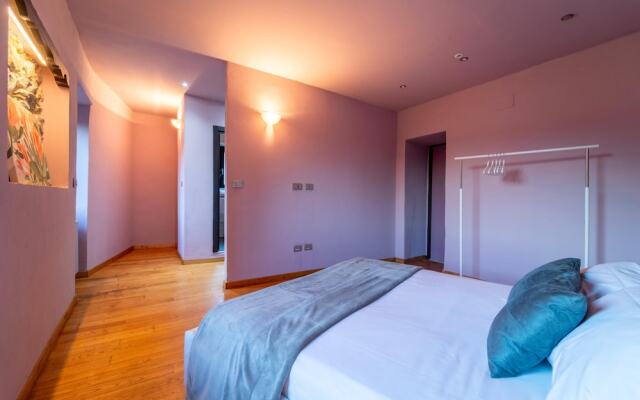 Petra Apartment in Civenna by Wonderful Italy