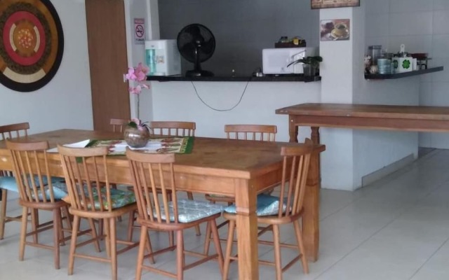 Ipê Rosa Hotel
