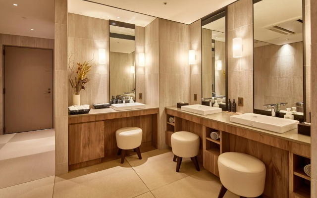 Hotel Collective