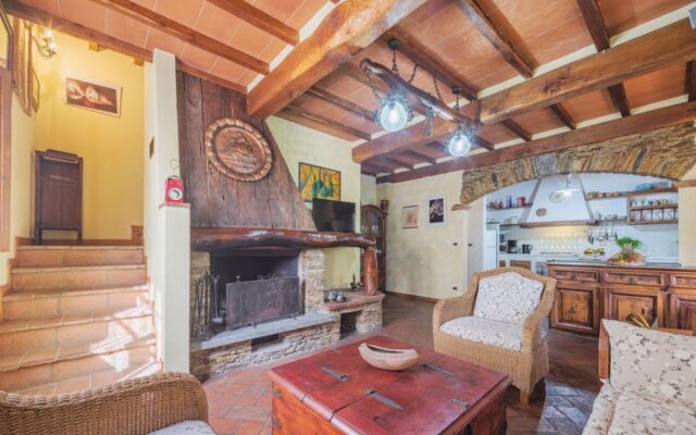 House LAia Seravezza