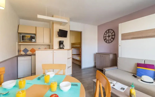 Air-conditioned Studio in Sainte Maxime
