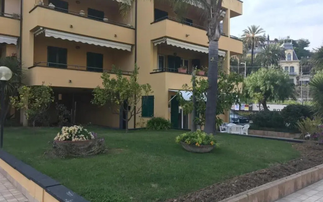 Flat acquamarina