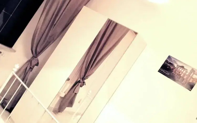 Rhome Sweet Rhome Suite