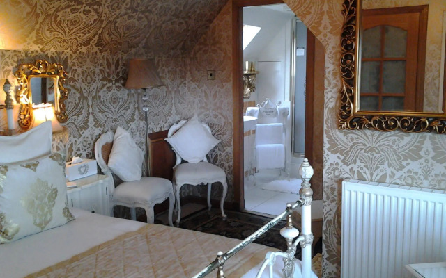 The Old Tram-House Apartments