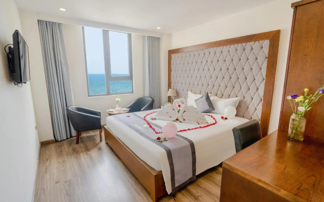 Royal Charm Hotel