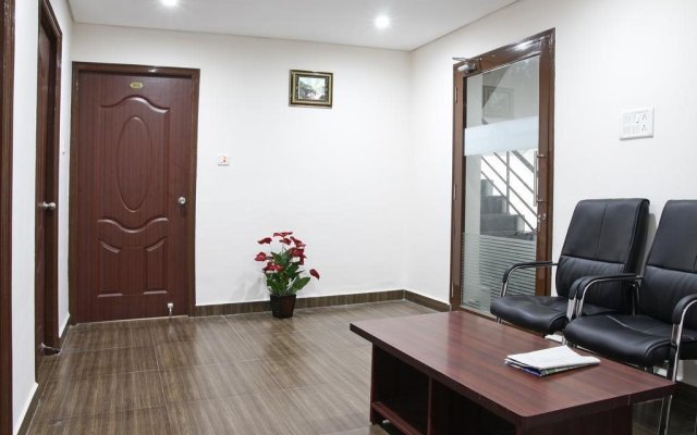 Palm Tree Serviced Apartments