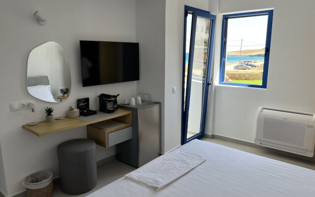 Kythera Beach Apartments