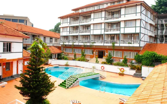 Mosa Court Apartments