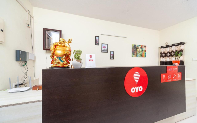 OYO 28658 The Swarg Residence