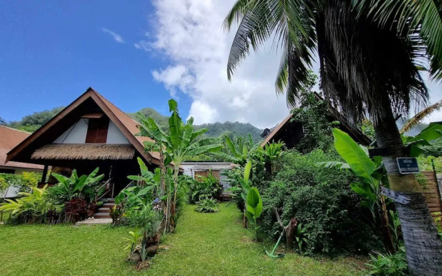 Moorea - Tropical Bungalow