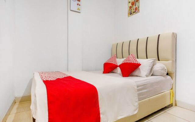 Alex Hostel by OYO Rooms