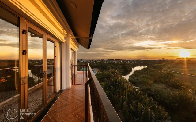 Shining Riverside Hoi An Boutique and Spa