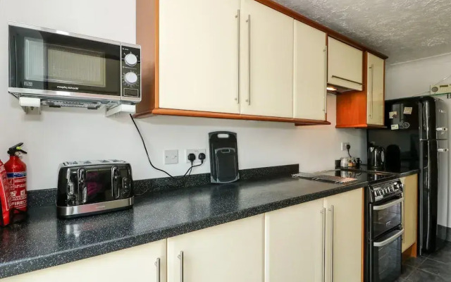57 Southend Road