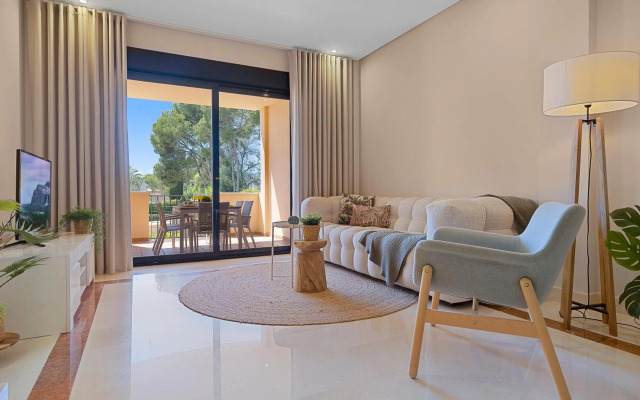 Quiet & bright apartment in Las Mimosas de Banús