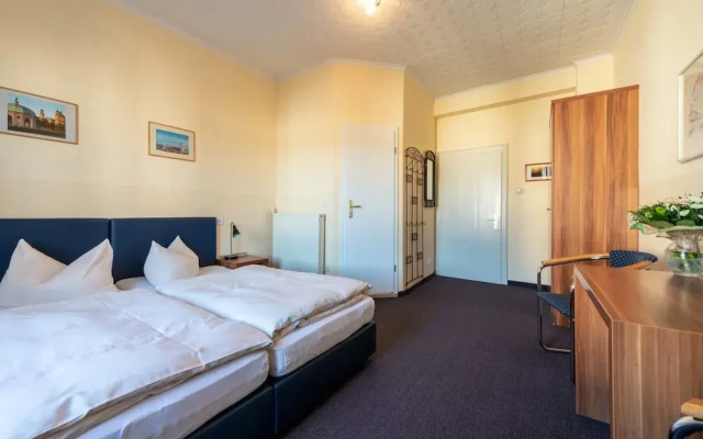 Hotel Pension Am Siegestor