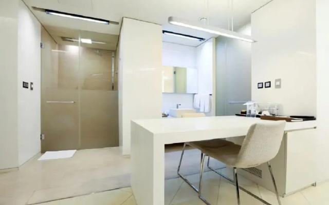 The Classic 500 Pentaz Executive Residence