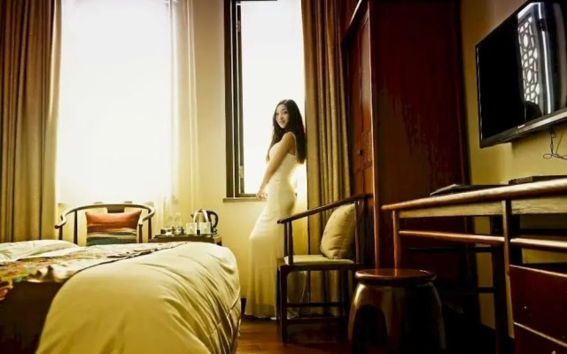Jiudian Yiku Hotel Pinge Inn