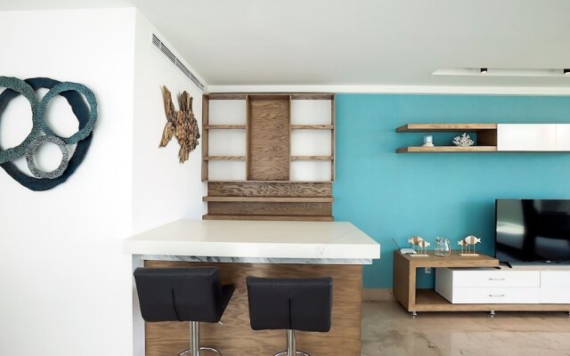 Oceana 435 2 Bedroom Condo