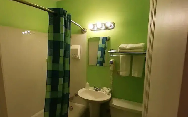 Tioga Suites Hotel - Chanute
