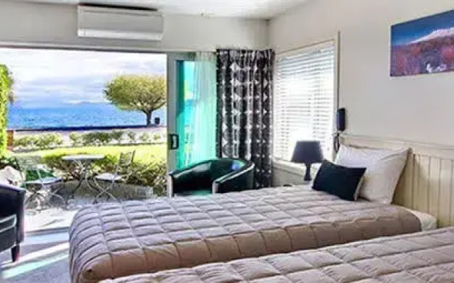 Baywater Motor Inn