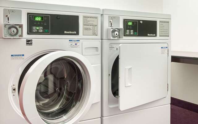 Sleep Inn & Suites Bay View Acme - Travers City