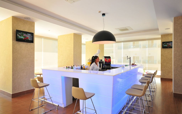 Blue Bay Platinum Hotel