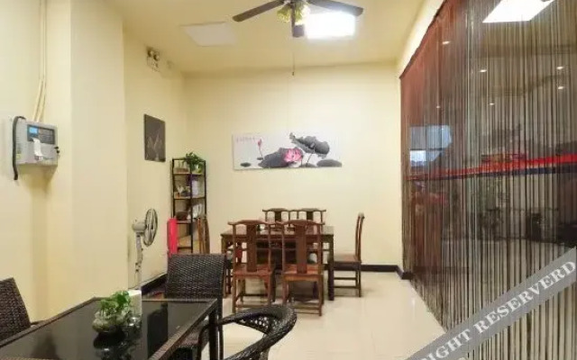 Sanya Linwang Haiyuan Business Hotel
