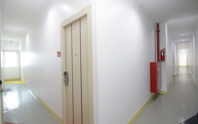 Airy Bandara Sultan Syarif Kasim II Kaharudin Nasution Pekanbaru