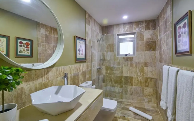 Luxury Beach Condo B-101 Costa Atlantica