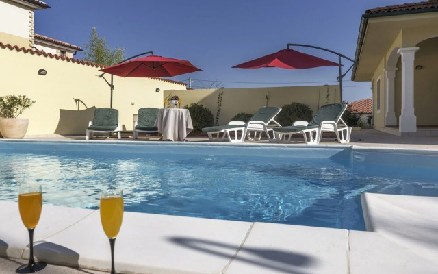 Villa in Vodnjan With Private Swimming Pool