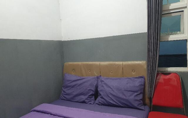 OYO 90368 Batu Adem Guest House