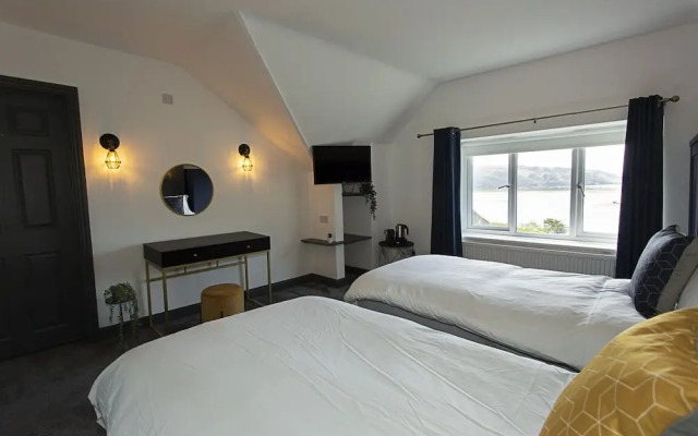 Bae Abermaw Hotel