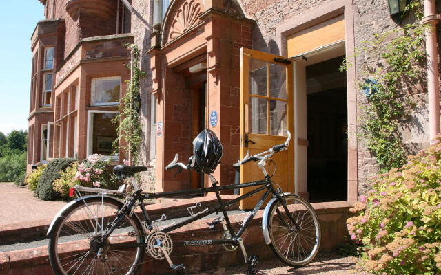 Dryburgh Abbey Hotel