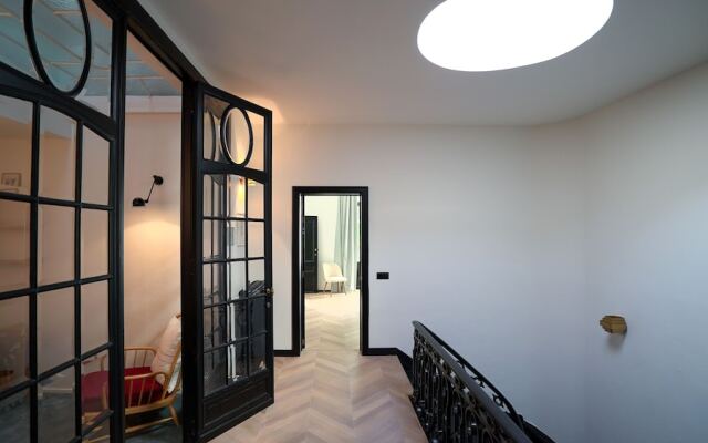 Maison Serafino
