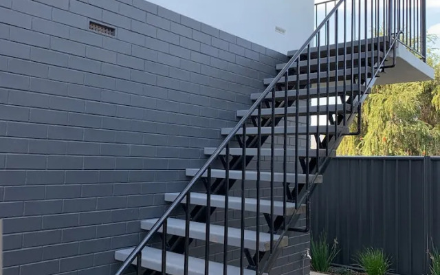 3BR Unit Free Park Wifi Campbelltown