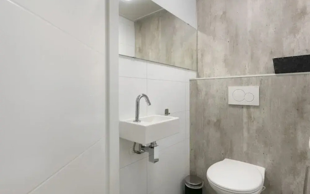 Chalet With air Conditioning, in a Holiday Park