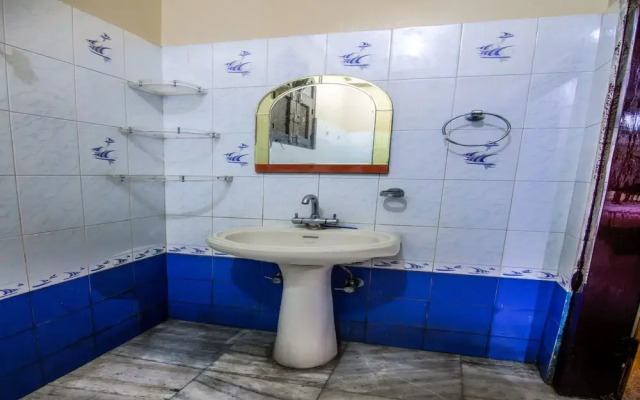 OYO 12808 Victoria Villa