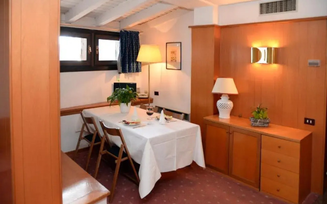 R.T.A. Hotel des Alpes 2