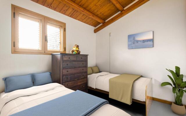 Arisa -Terrazza Privata 60 MQ sulla Spiaggia