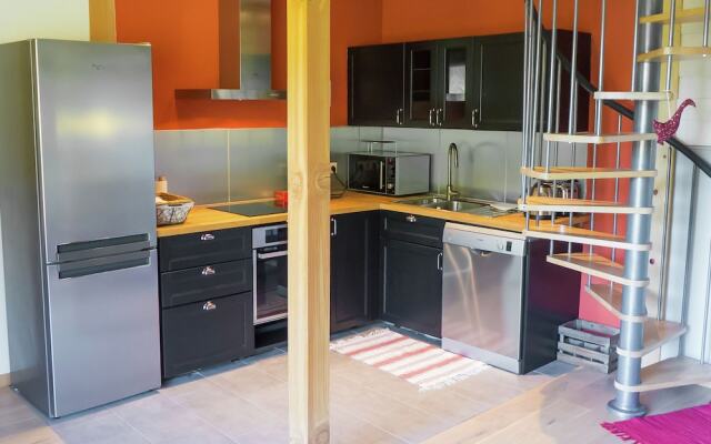 Cozy Holiday Home in Saint-privat-d'allier Near River