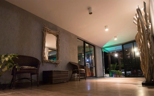 Bessa Beach Hotel