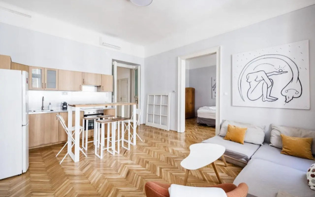 Wesselenyi Design Apartment