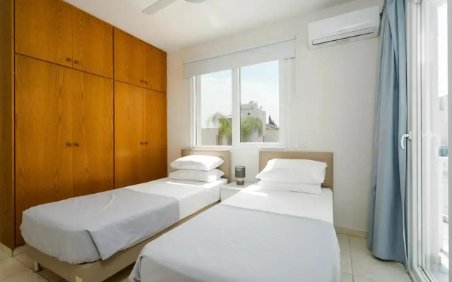 Villa Thalia Dafni 1