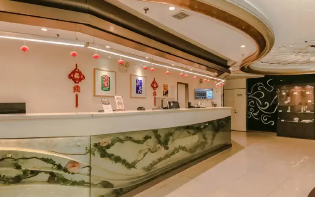 Motel168 Shanghai Qixin Road Inn