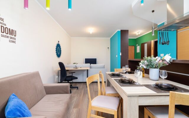 Kraków Apartment Szafrana by Renters