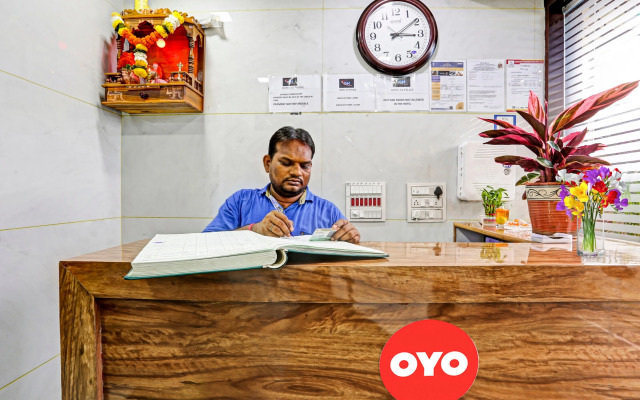 OYO 92129 Hotel S K Palace