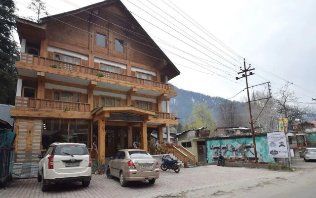 OYO 1430 Hotel Whispering Inn