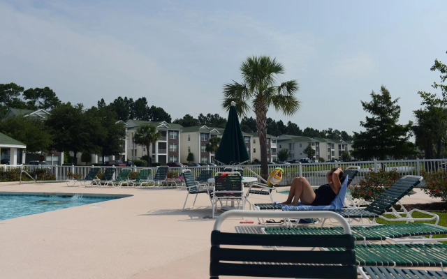 River Oaks Resort
