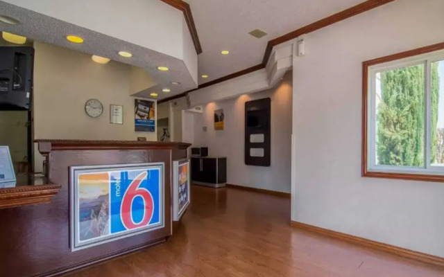 Motel 6 Dallas, TX - North - Richardson